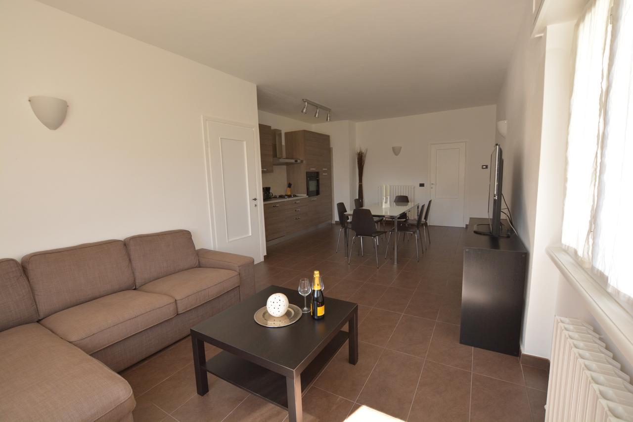 Ferienwohnung Casa Trinita Ghiffa Exterior foto